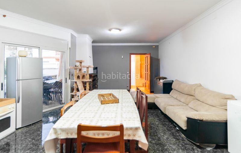 Foto ed0e6089-5e68-4d1f-b085-f130f3a47cea. Casa amb calefacció aparcament a Pacs del Penedès
