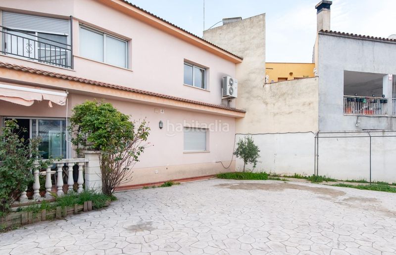 Foto f73cf41c-fada-40f6-8dd9-41b03467ad54. Casa amb calefacció aparcament a Pacs del Penedès