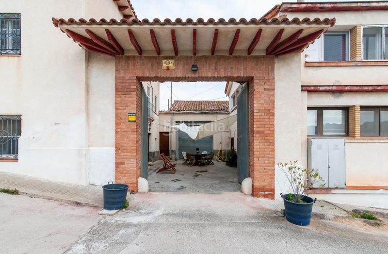 Foto a7954fb9-988a-4b66-92ae-d85c80fc31cd. Edifici a Sant Quintí de Mediona