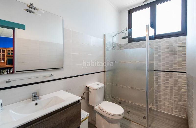 Foto e8168d27-ffe1-4bd7-b1fb-1df6a8196408. Edifici a Sant Quintí de Mediona