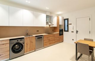 Rent Flat  Carrer santa maria. Piso reformado con encanto en el centro de vilafranca