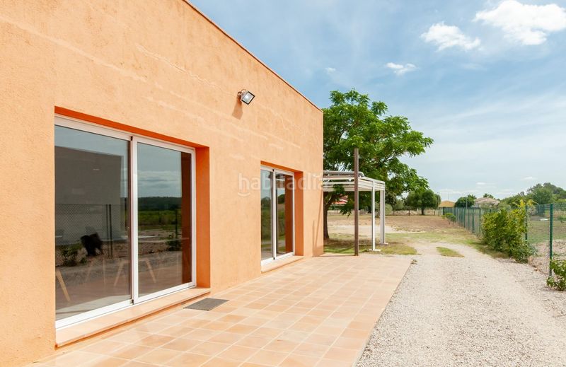 Foto e14e5479-22af-4387-9fa0-58c787810340. Lloguer local comercial a Pacs del Penedès