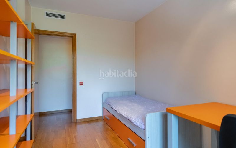 Foto 6fa5ce43-7185-4e76-ac7e-bf155106881b. Pis amb calefacció aparcament piscina a Gava Mar Gavà