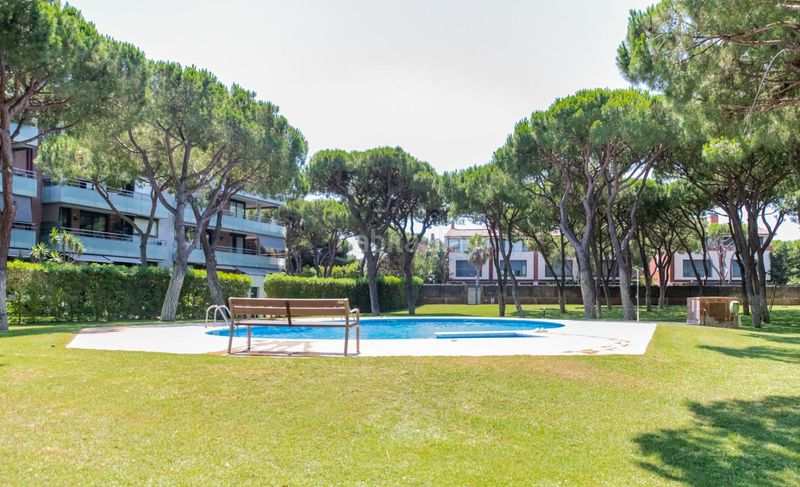 Foto 80caa39c-9716-4c1e-bc18-28adb095ba9b. Pis amb calefacció aparcament piscina a Gava Mar Gavà