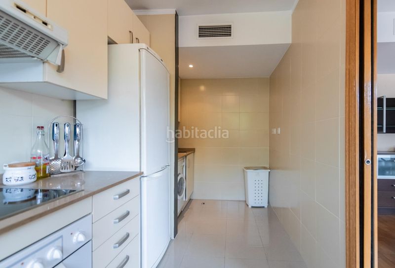 Foto ba133efe-ae42-4889-a414-03636d8140c9. Pis amb calefacció aparcament piscina a Gava Mar Gavà