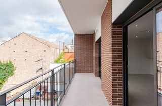 Location Appartement  Carrer cal bolet. Piso de obra nueva con balcón y espacios llenos de luz