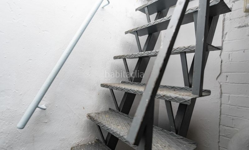 Foto bcf5498f-a1d9-44d4-a7ef-238ca20a603a. Local comercial a Carmel Barcelona