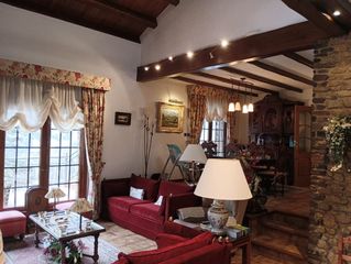 Chalet en Centro. Fantástico chalet en venta a la comella
