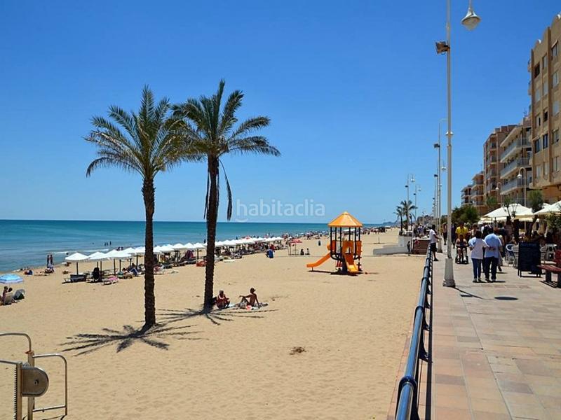 Foto b97d08f2-4296-45c1-801d-4106ecce8780. Chalet villa adosada de 3 dormitorios en Daya Nueva
