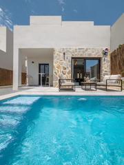 Xalet  Calle fausto. Villa adosada de 3 dormitorios en villamartín