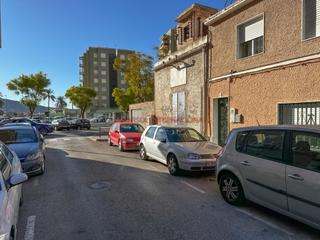 Maison jumelée  Carrer de les carmelites. Casa en el centro de orihuela
