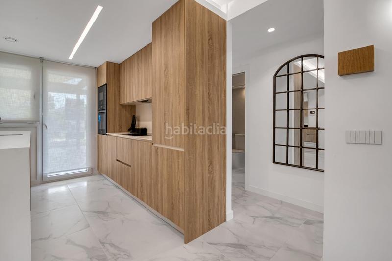 Foto a1ee6652-31c8-41e9-a4eb-b0cd900ebf16. Apartament amb calefacció aparcament piscina a Punta Prima Torrevieja