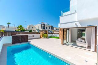 Xalet  Calle del sol. Villa de 3 dormitorios en benijofar