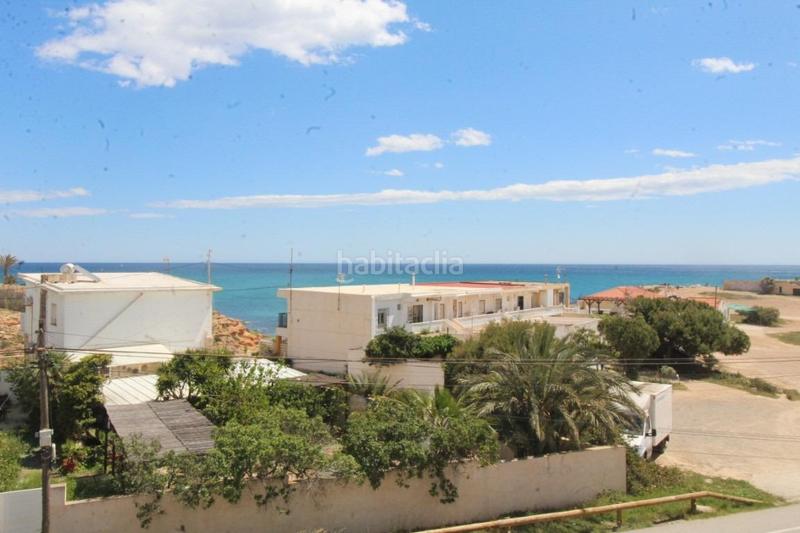 Foto 2d942586-6dc0-4745-8033-4d64e63019ae. Chalet with parking in Zona los Frutales Torrevieja