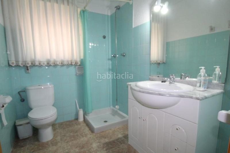 Foto 8f1216ac-5c4e-4ca1-8603-109b647ef993. Chalet with parking in Zona los Frutales Torrevieja