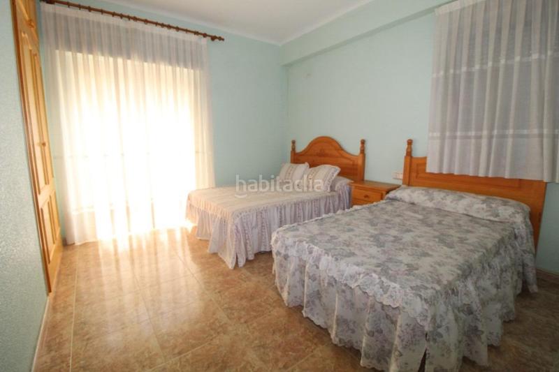 Foto ac1e4396-b97b-488f-8570-74b45ffab58e. Chalet with parking in Zona los Frutales Torrevieja