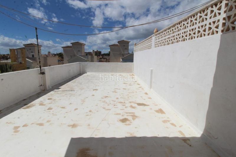 Foto ff271e39-7814-493a-b86f-060859c8050c. Chalet with parking in Zona los Frutales Torrevieja