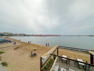 Apartament  Avenida doctor gregorio marañón. Primera línea de mar en torrevieja
