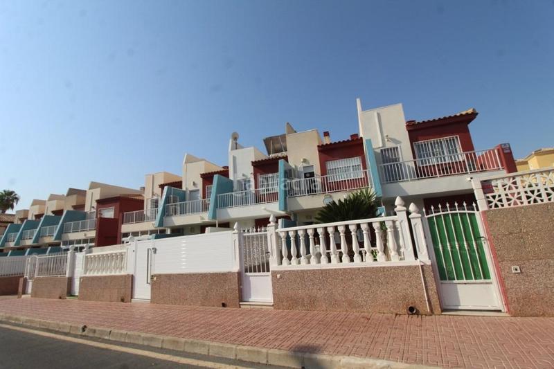 Foto 098fe854-efc5-46ba-b3b1-1157ab116b59. Reihenhaus mit parking in Los Balcones-Los Altos Torrevieja