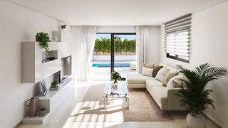 Xalet  Calle fernando rey. Villa de 3 dormitorios en oasis de la marina