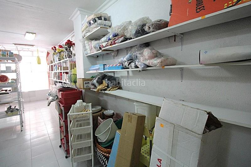 Foto 211c1836-bf45-4bf9-811a-c783060a81bc. Local comercial a El Acequión Torrevieja