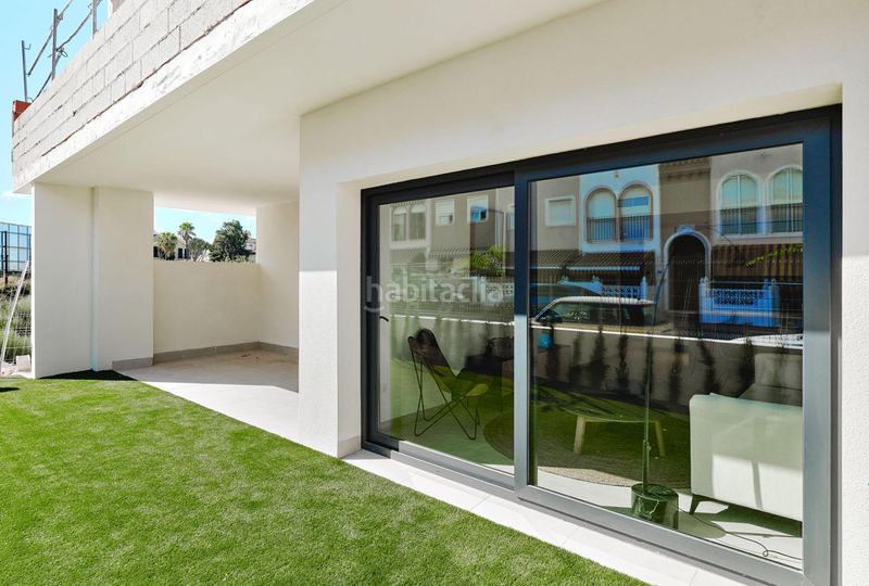 Foto bb7e969c-035f-42fc-a340-335ebac1d801. Apartament amb calefacció aparcament piscina a La Veleta Torrevieja