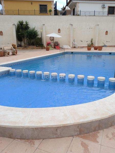 Foto d676ffc8-c720-4051-894d-aabff052eebb. Xalet amb calefacció aparcament piscina a Bigastro