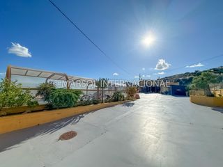Xalet  Alameda garapacha. Impresionante chalet de lujo con piscina climatizada