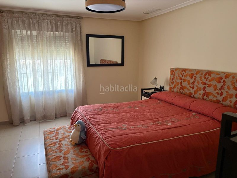 Foto efa149dd-9c2d-4531-97f5-973b6816151f. Xalet amb aparcament piscina a Catral