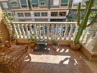 Casa adossada a Calle País Valenciano
