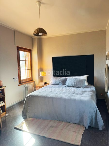 Foto 2ee0c12e-1662-49b6-a9af-b9b6c5bfef35. Casa amb xemeneia calefacció aparcament piscina a Begues