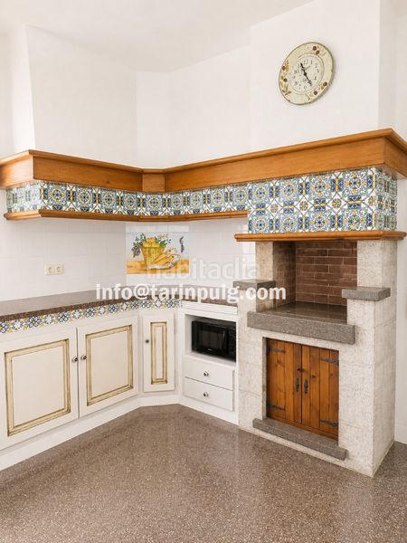 Foto e5b69727-cfe0-4de3-9ee8-d835be664098. Casa amb xemeneia calefacció aparcament piscina a Begues
