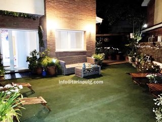 Lloguer Casa adossada  Camí ral. Exclusiva casa adosada con jardín y garaje privado y piscina en