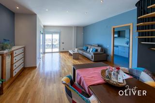Dachwohnung in Carrer de jaume vicens vives 22. Atico en barenys con vistas al mar
