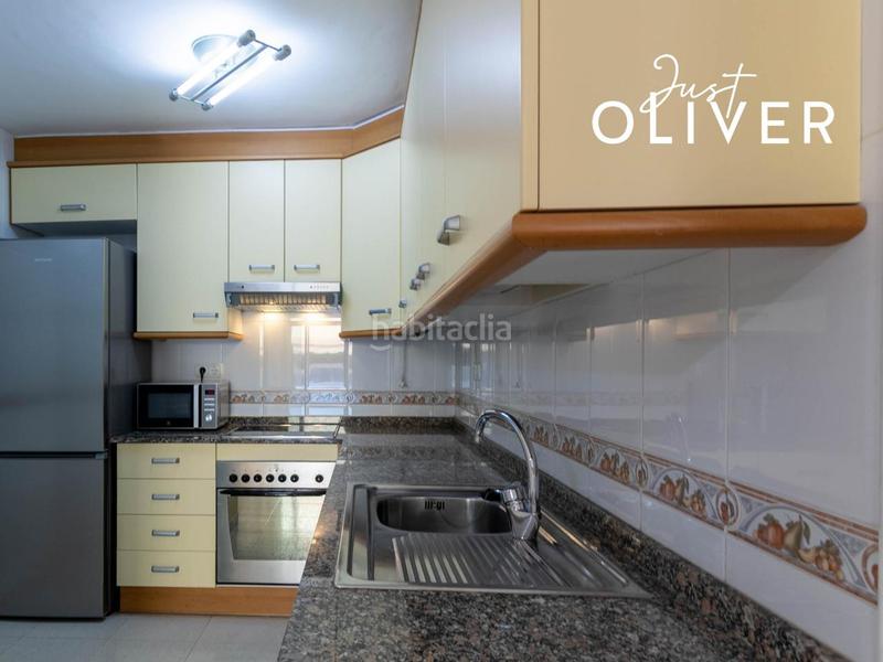 Foto 6ad4fd8d-7276-48b0-b3e6-8d99e0bbf42d. Piccolo appartamento in carrer llobregat 15 in Els Esquirols Cambrils