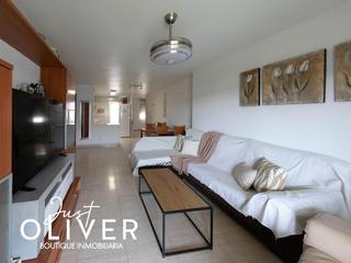 Pis  Carrer de montserrat caballé 5. Piso en la pineda con piscina y cerca de la playa
