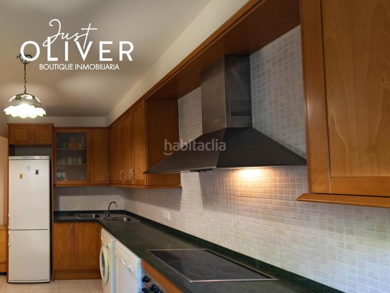 Foto 6c53480a-fb57-4a7e-9691-fbdf38b2fa51. Casa bifamiliare in pla de maset - cap de Salou Salou