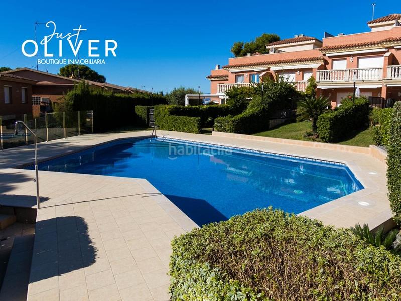 Foto 8eba8ea0-9457-4895-b9ec-113e8e5f062d. Casa bifamiliare in pla de maset - cap de Salou Salou