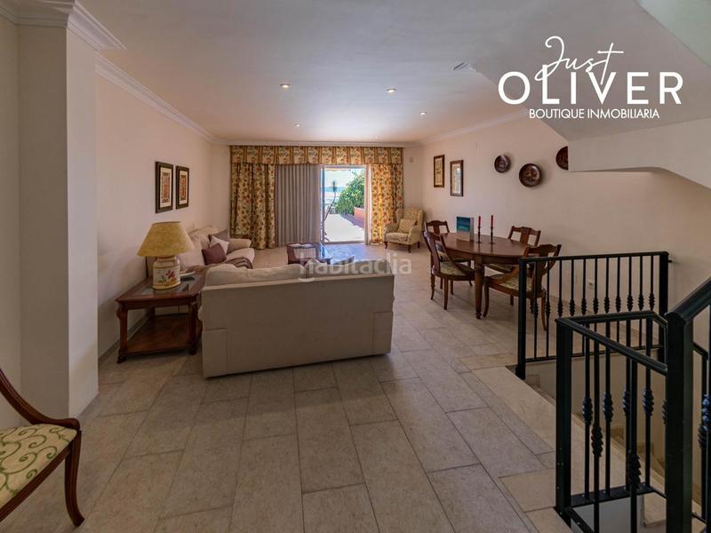 Foto 97781965-19df-4790-853c-1e777f080603. Casa bifamiliare in pla de maset - cap de Salou Salou