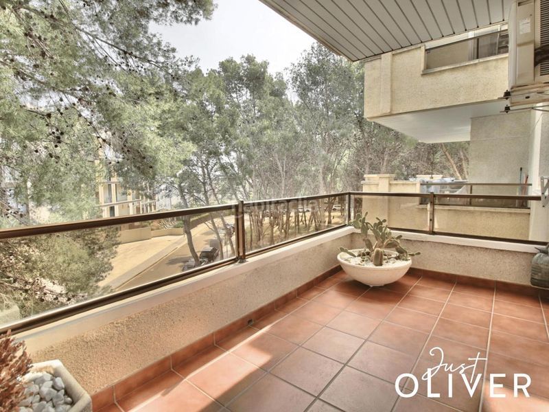 Foto 1051e950-7a92-432a-b0f7-4994f25ce236. Apartament a de la costa 80 a pla de maset - cap de Salou Salou