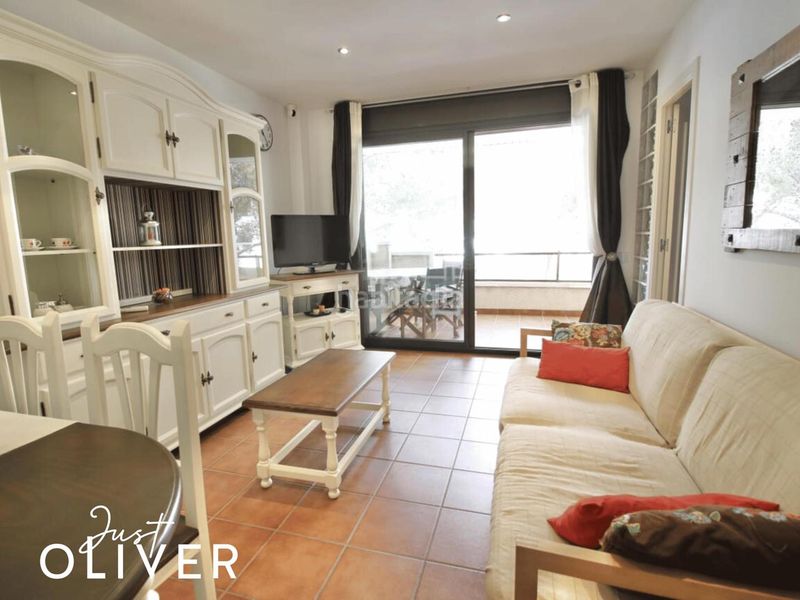 Foto 1840b450-7475-4d54-95ec-43e074433c10. Apartament a de la costa 80 a pla de maset - cap de Salou Salou