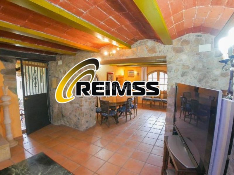 Foto 619debb5-0792-4b35-87e3-8d9b24eb480f. Casa a Caldes de Malavella