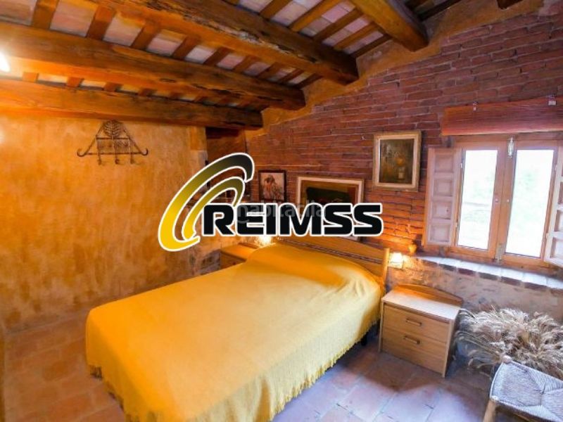 Foto a6944275-012b-464b-a5a1-5051aaf2d210. Casa a Caldes de Malavella