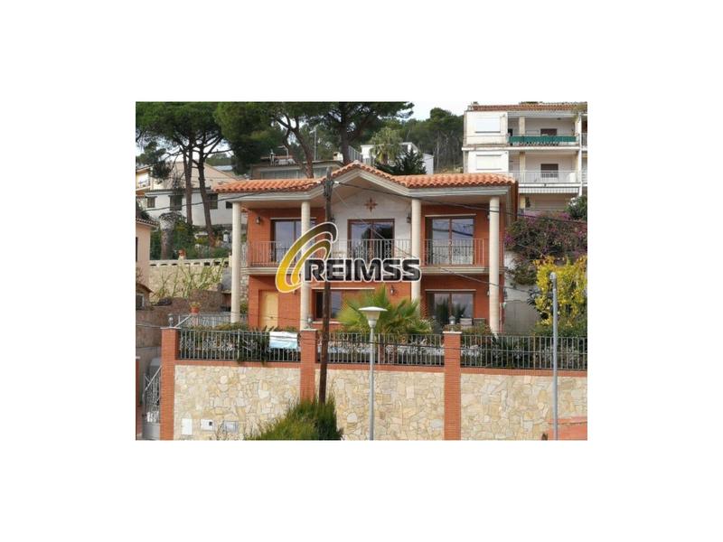 Foto 8dfd7a05-eec6-4a01-8bd6-3d12c2eda3cd. Casa con parcheggio piscina in Los Pinos-Politur Platja d´Aro
