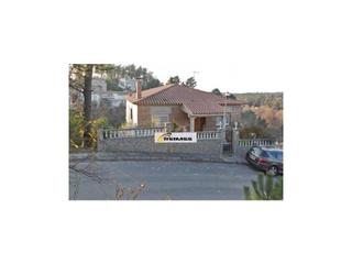 Casa a Terrafortuna - Puig Ventós. Casa espaciosa con muchas posibilidades . ideal familias numeros