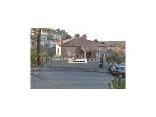 Casa en Terrafortuna - Puig Vent�s. Casa espaciosa con muchas posibilidades . ideal familias numeros