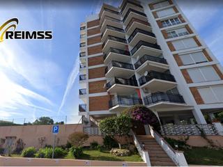 Pis a Canyelles. Piso de 3 habitaciones con esèctaculares vistas, ubicado en una