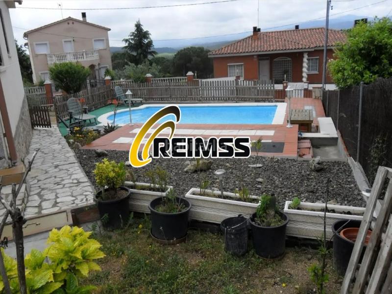 Foto 68e2cea0-a943-4dd3-8684-437390f4e653. Casa amb aparcament piscina a Residencial Park Maçanet de la Selva