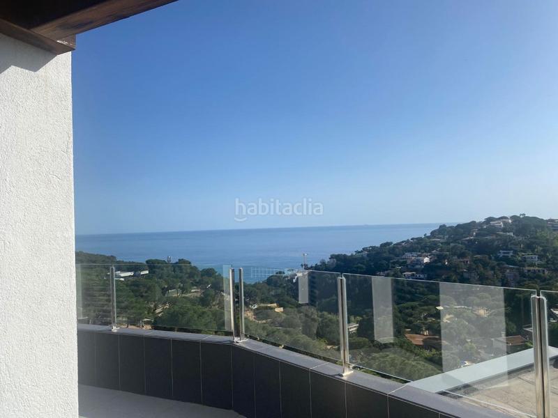 Foto b879c67f-74fe-4d79-9114-16ce7a6ea09a. Maison avec parking dans Canyelles Lloret de Mar