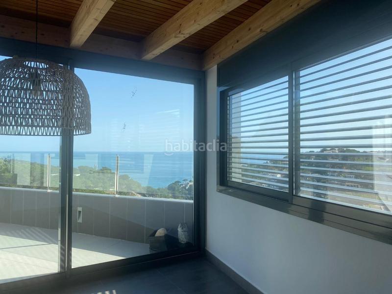 Foto f5336df9-3301-476e-bbdc-267ceddb3a3f. Maison avec parking dans Canyelles Lloret de Mar